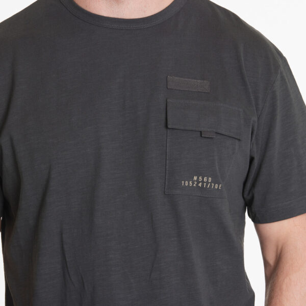 North 56°4 denim t-shirt med bryst lomme tørv brun TALL - Billede 5