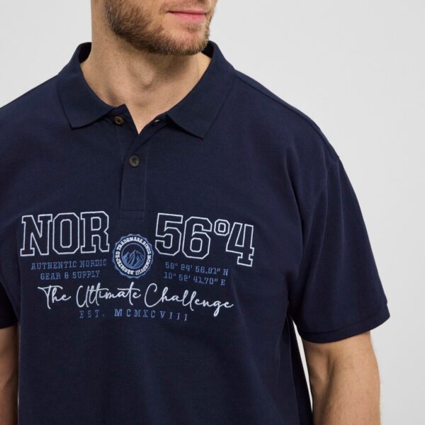 North 56°4 polo med brodering på bryster marine blå – Bild 5