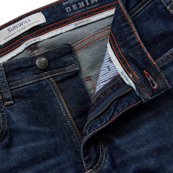 Sunwill fitted stretch jeans Medium Blå – Bild 2