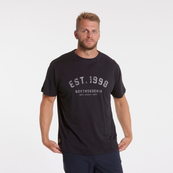 North 56°4 denim t-shirt med print på brystet sort – Bild 3