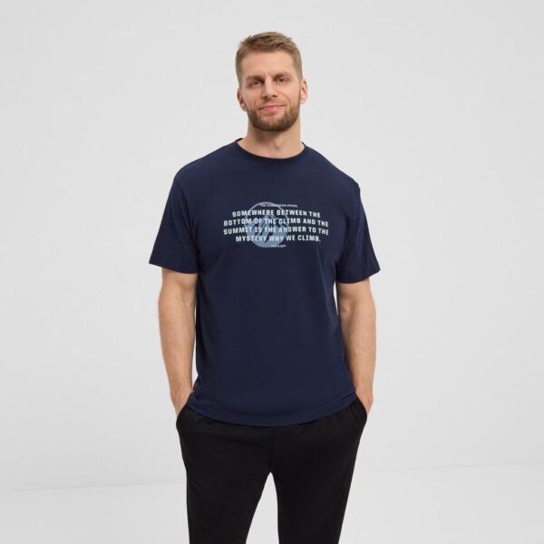 North 56°4 t-shirt med print marine blå – Bild 2