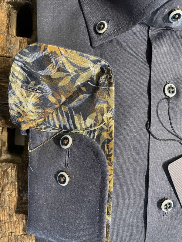 Casa Moda ensfarvet skjorte med button down comfort fit marine blå - Billede 4
