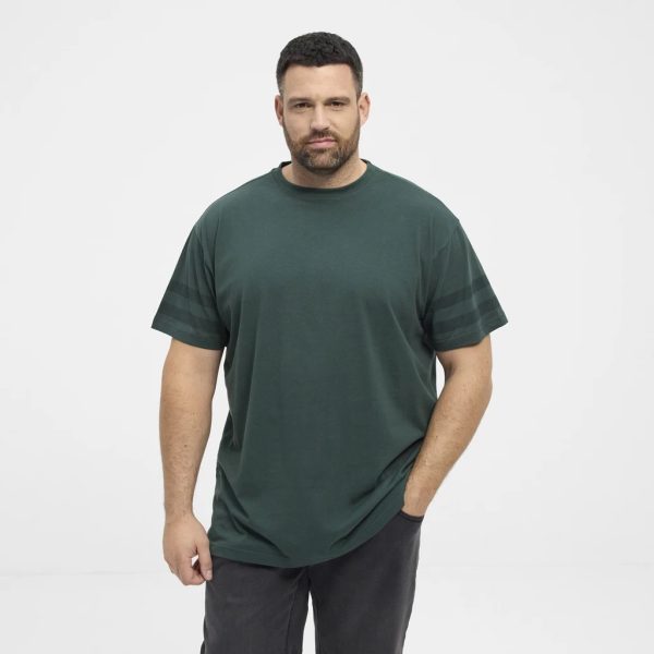 North Latitude T-shirt med trykt ryg og diskrete ærmestriber flaske grøn - Billede 2