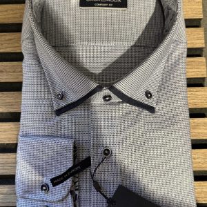 Casa Moda lang ærmet skjorte i en strukturet bomuld kvalitet og dobbelt flip og button down blå