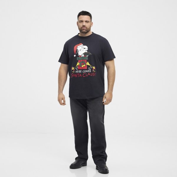 North Latitude Blød T-shirt med et julet twist. Snoopy-printet giver den et afslappet og nostalgisk look. sort - Billede 4