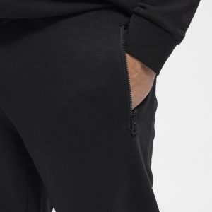 North Latitude jogging trousers in navy blue with ribbed cuffs