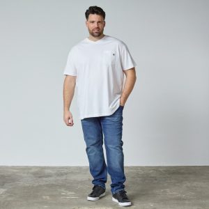 North Latitude V-neck T-shirt with pocket, white