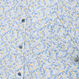 A short-sleeved shirt from Casa Moda in a comfort fit, featuring a lemon grove pattern