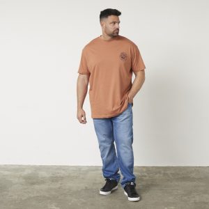 A really lovely cotton top from North Latitude with a graphic print on the front in dark orange