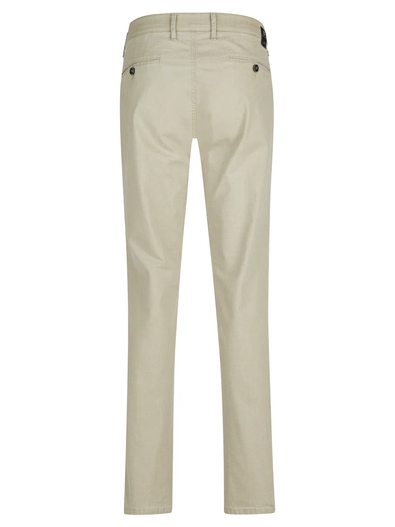 CLUB of COMFORT model GARVEY, en chino i bomuld/spandex sand/beige – Bild 3