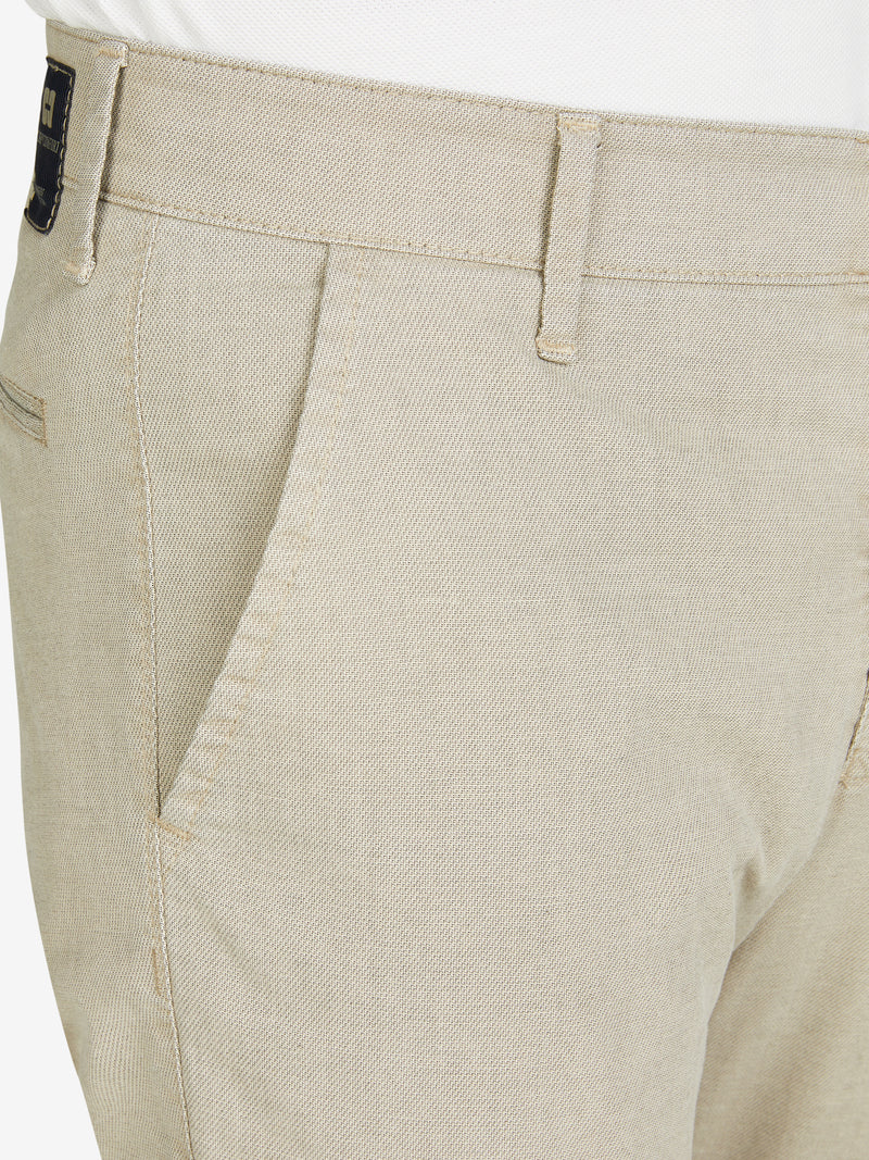 CLUB of COMFORT model GARVEY, en chino i bomuld/spandex sand/beige – Bild 5