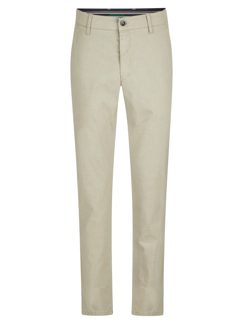 CLUB of COMFORT Modell GARVEY, eine Chino aus Baumwolle/Elasthan sand/beige