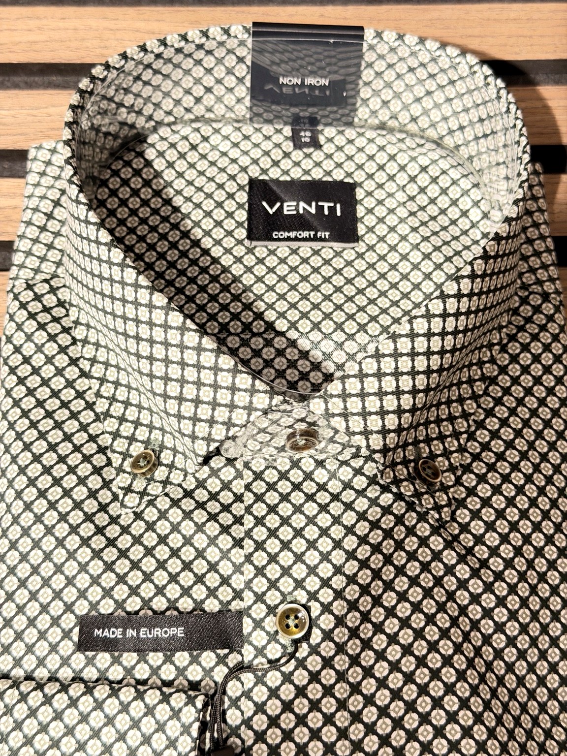Venti “comfort fit” lang ærmet skjorte med grøn med lys punkter 72 cm ærme TALL – Bild 2