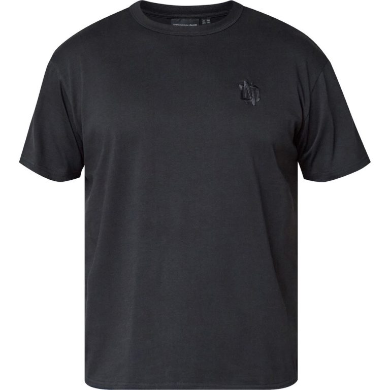 Sort heavy jersey t-shirt med brodering foran og bagpå til store mænd fra North Latitude, M til 8XL