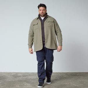 North Latitude suit style overshirt, med fuld lynlås uld mix mørk sand